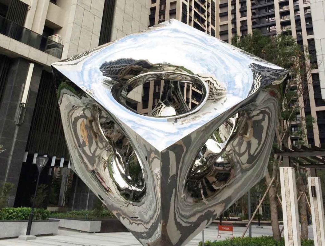 Decoración altamente pulida inoxidable contemporánea de la plaza del cubo de la luz de la escultura del acero