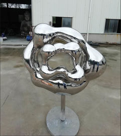 Escultura al aire libre contemporánea del jardín, escultura abstracta del acero inoxidable del espejo